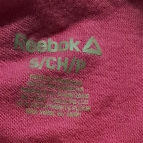 Reebok Pink Short Sleeve Tee Vibrant Style - Picture 3 of 11